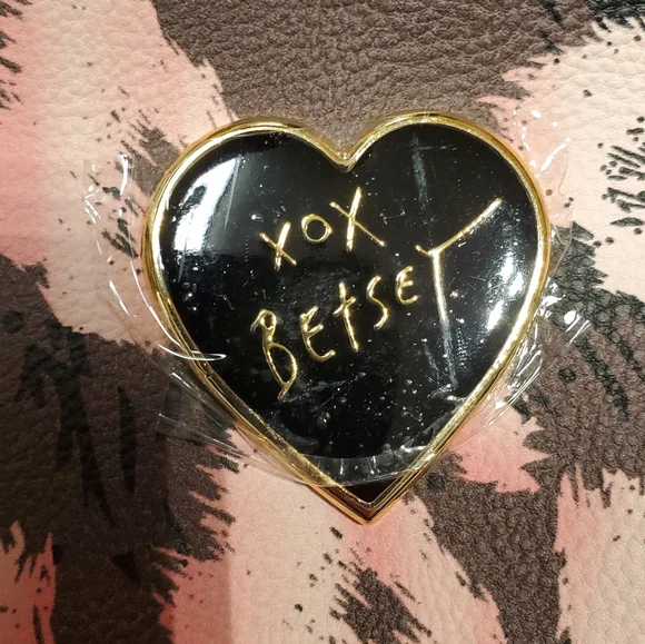 Betsy Johnson Nwt Travel Case Bag Pink Floral - Picture 3 of 6